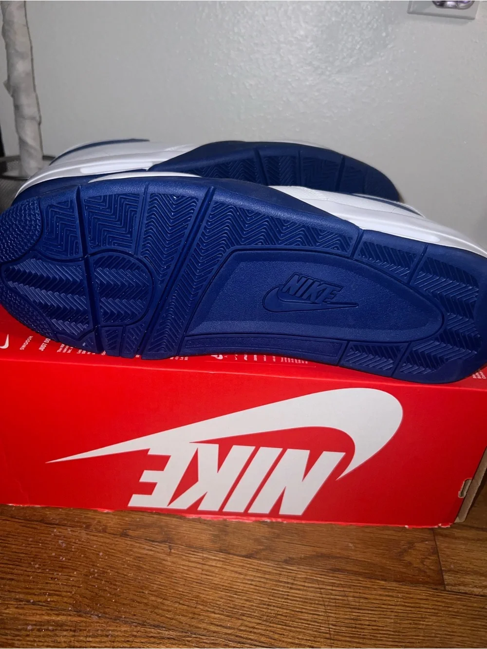 RARE Men's Nike Flight Legacy White Game Royal BQ4212-103 Size New No Lid!